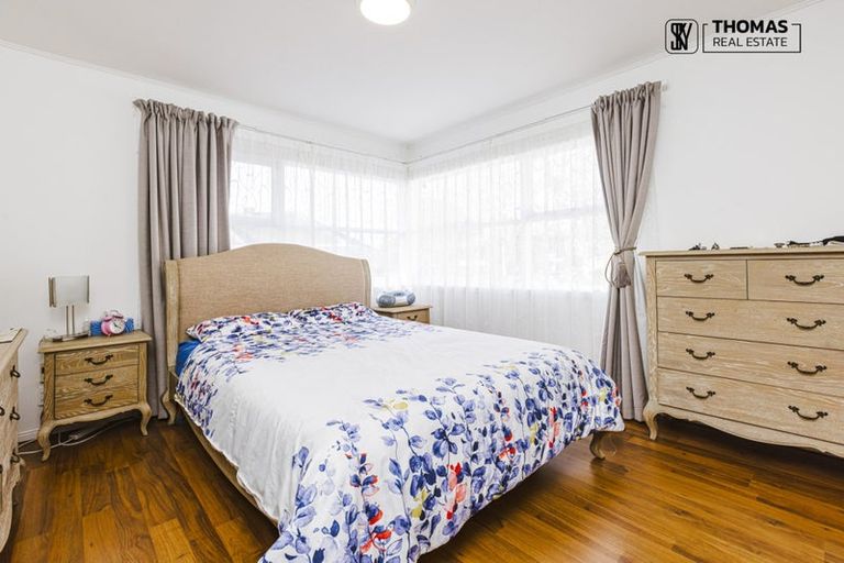 Photo of property in 19 Wilson Place, Papakura, 2110