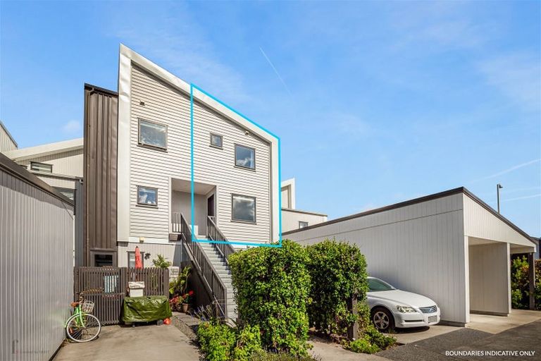 Photo of property in 24 Mapou Road, Hobsonville, Auckland, 0616