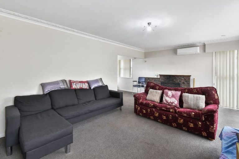 Photo of property in 40 Mack Place, Red Hill, Papakura, 2110