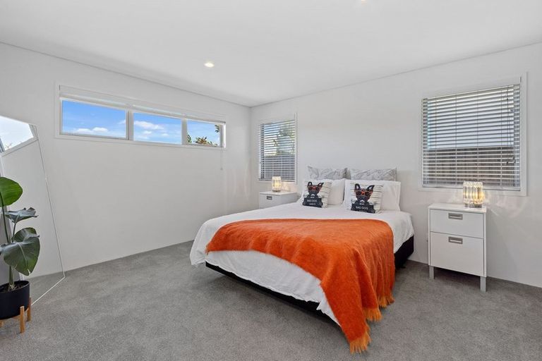 Photo of property in 33 Prestons Park Drive, Marshland, Christchurch, 8083