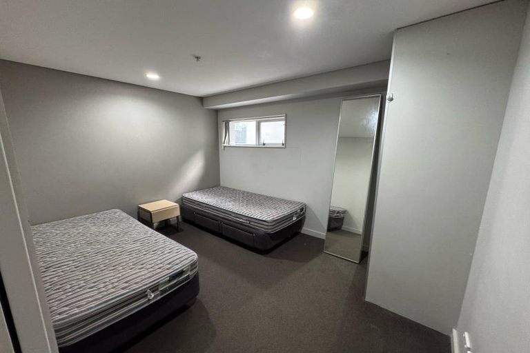 Photo of property in 14a La Perouse Street, Botany Downs, Auckland, 2010