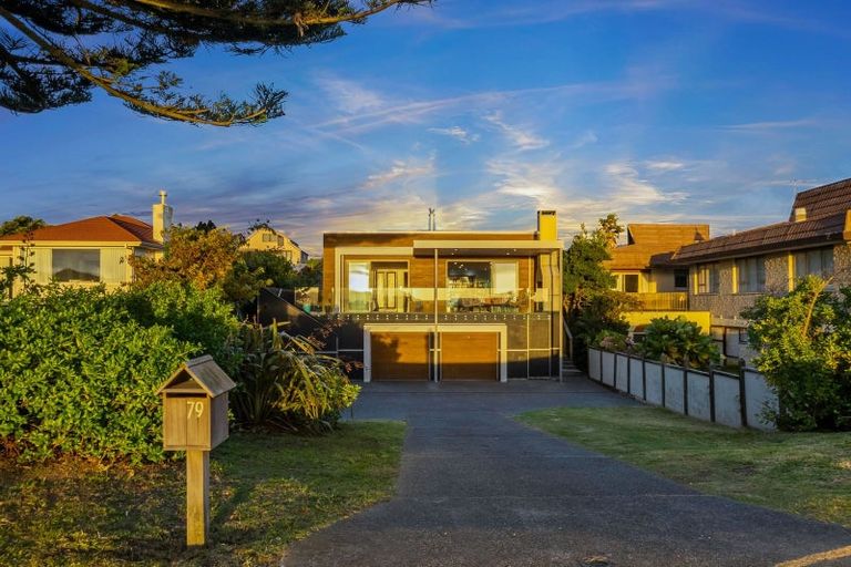 Photo of property in 79 Marine Parade, Paraparaumu Beach, Paraparaumu, 5032