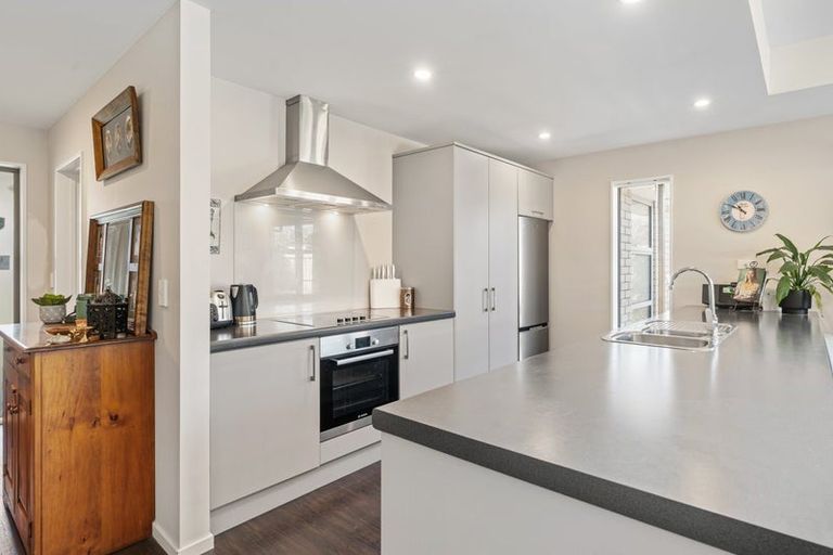 Photo of property in 6 Fernham Way, Rolleston, 7615