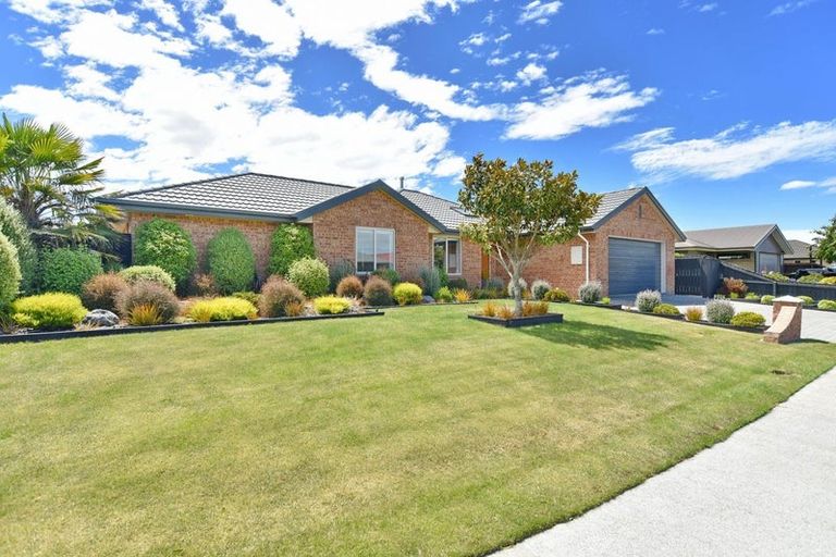 Photo of property in 16 Chester Street, Kaiapoi, 7630