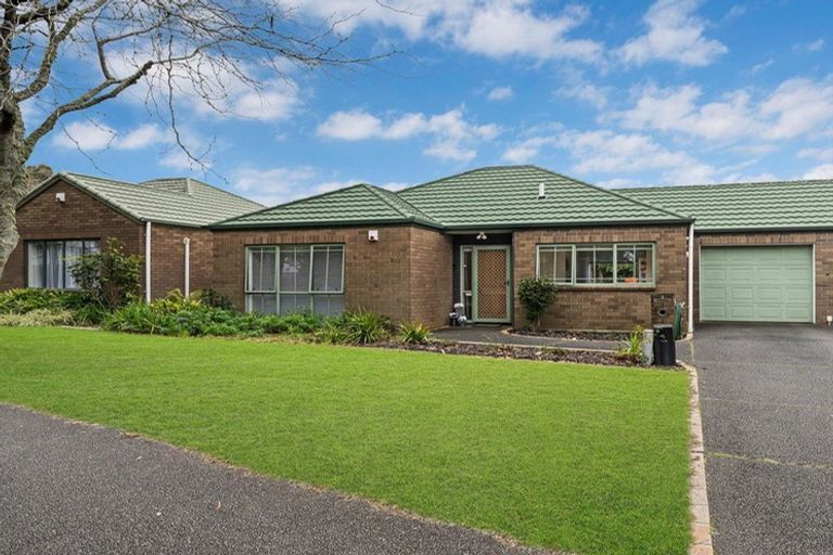 Photo of property in 6 Craiburn Street, Ranui, Auckland, 0612