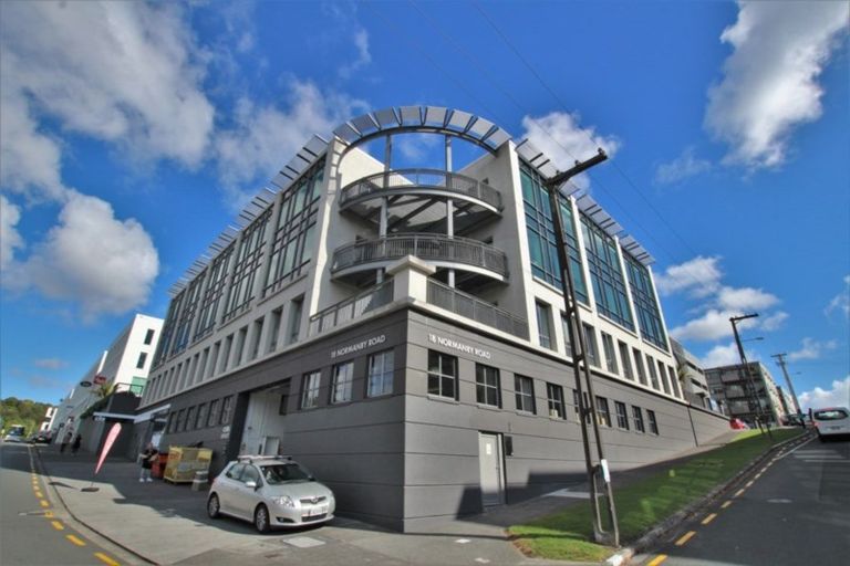 Photo of property in 18 Normanby Road, Normanby, Hawera, 4675