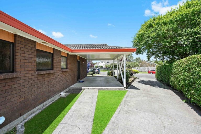 Photo of property in 37 Radiata Street, Fairview Downs, Hamilton, 3214