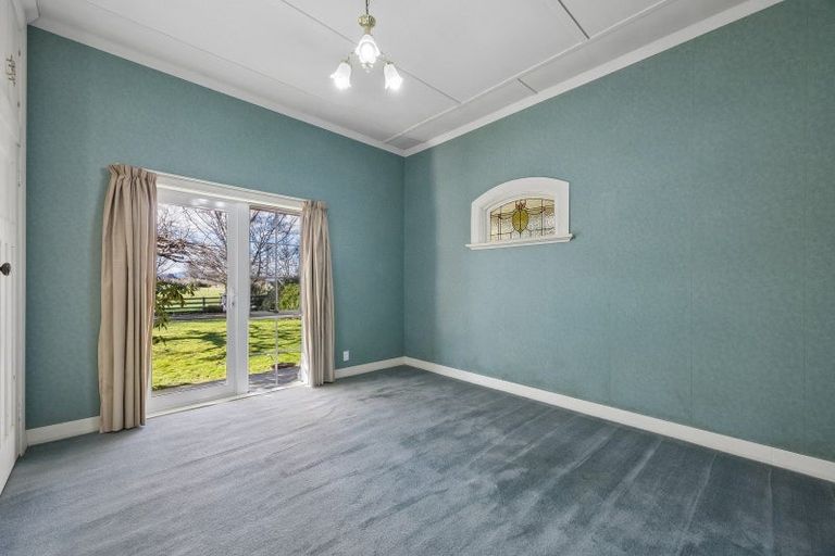 Photo of property in 102 Huntly Road, Outram, 9073