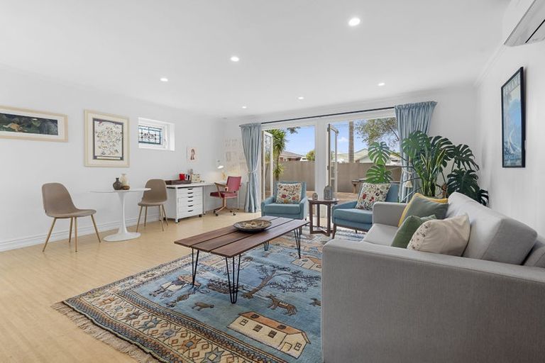 Photo of property in 20 Rawhiti Road, Manly, Whangaparaoa, 0930