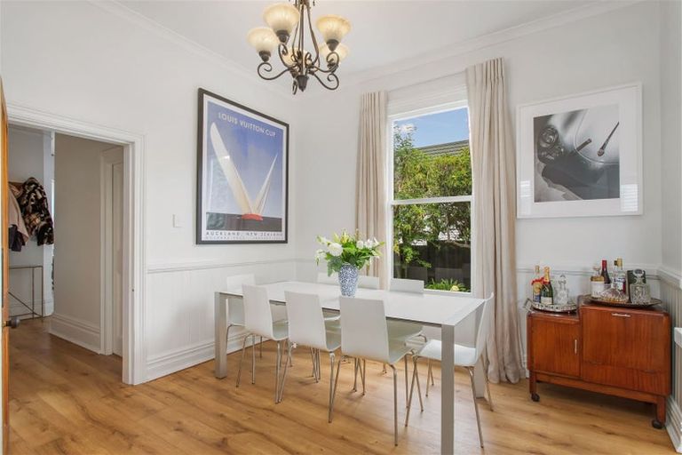 Photo of property in 73 Caledonian Road, St Albans, Christchurch, 8014