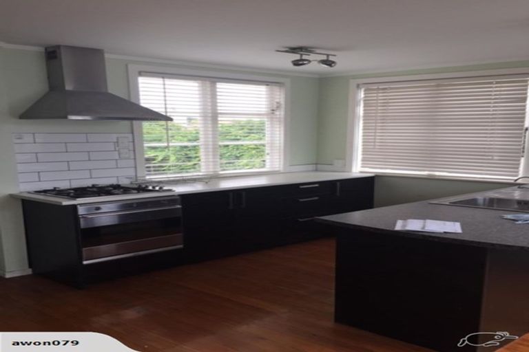 Photo of property in 1/178 Lake Road, Belmont, Auckland, 0622