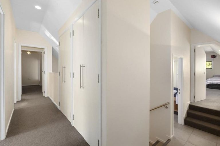 Photo of property in 20a Motu Street, Saint Clair, Dunedin, 9012