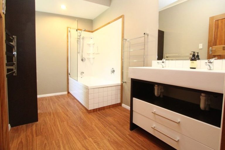 Photo of property in 28 High Street, Leeston, 7632