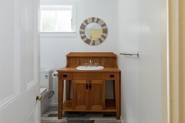 Photo of property in 2 Paua Place, Aramoana, Omakere, 4271