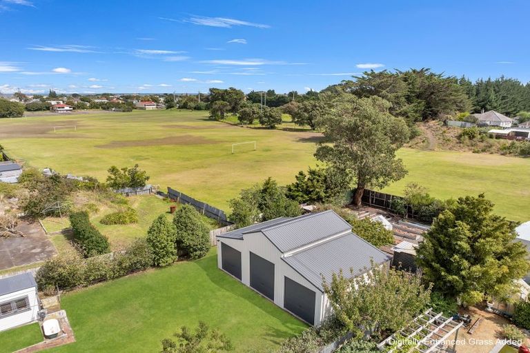 Photo of property in 27 Moore Avenue, Tawhero, Whanganui, 4501