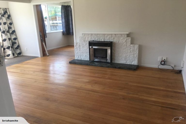 Photo of property in 10 Lingfield Street, Glenfield, Auckland, 0629