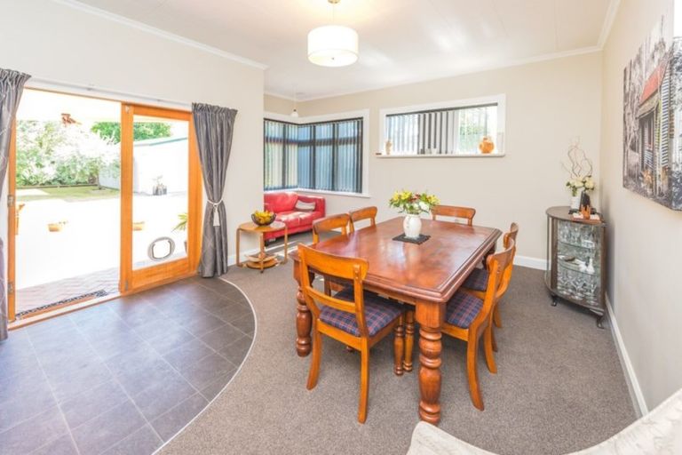 Photo of property in 13 Marshall Road, Hunterville, 4730