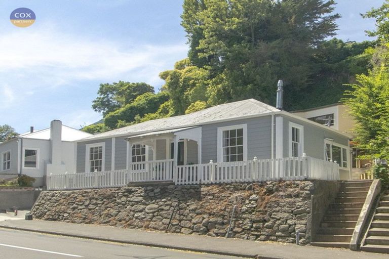 Photo of property in 21 Milton Road, Bluff Hill, Napier, 4110