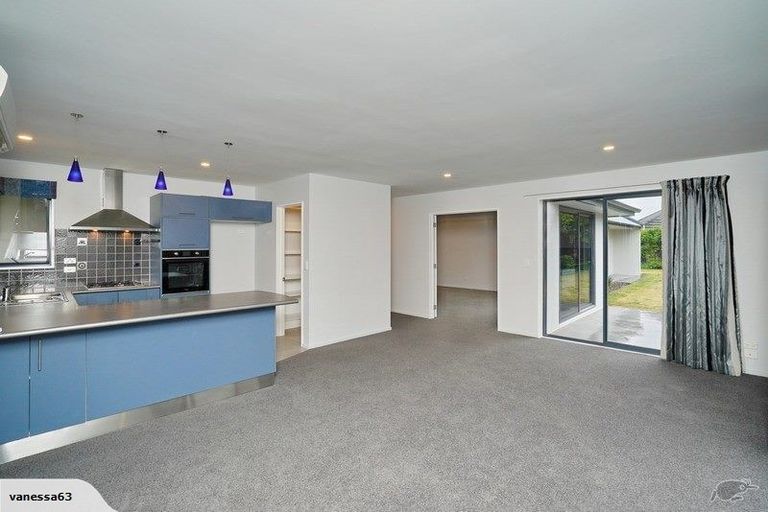Photo of property in 26 Rue De La Mare, Parklands, Christchurch, 8083