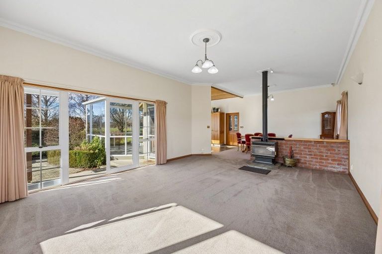 Photo of property in 102 Huntly Road, Outram, 9073