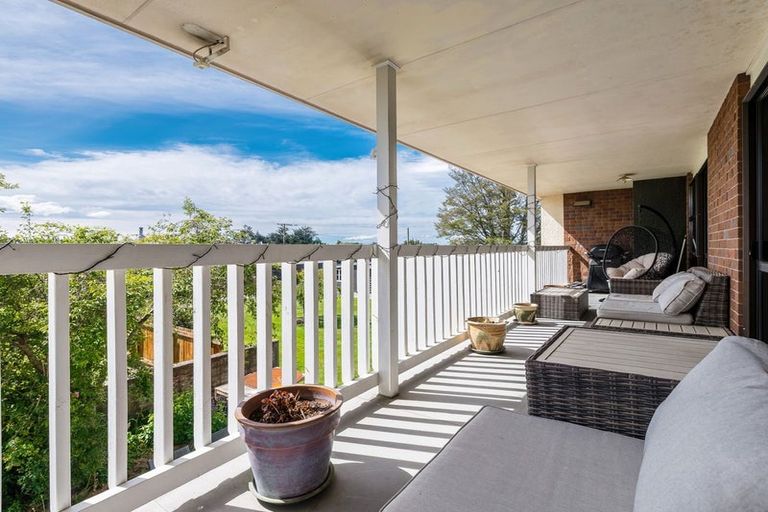 Photo of property in 6 Exeter Street, Waimate, 7924