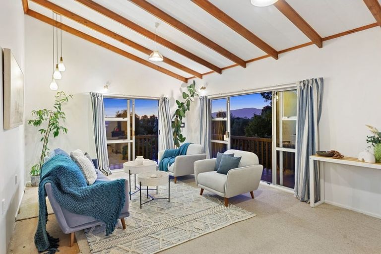 Photo of property in 7 Napier Grove, Waikanae Beach, Waikanae, 5036