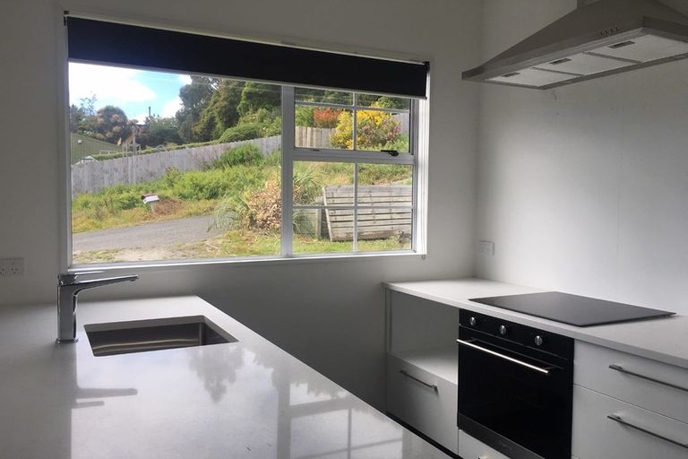 Photo of property in 100 Main South Road, Green Island, Dunedin, 9018