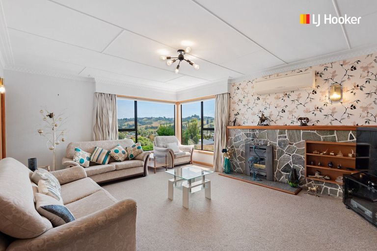 Photo of property in 4 Mcmeakin Road, Abbotsford, Dunedin, 9018