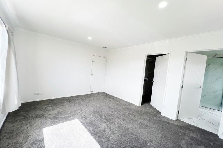 Photo of property in 36 Baltersan Drive, Flat Bush, Auckland, 2016