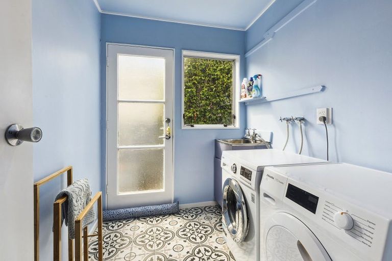 Photo of property in 437 Broadway, Miramar, Wellington, 6022