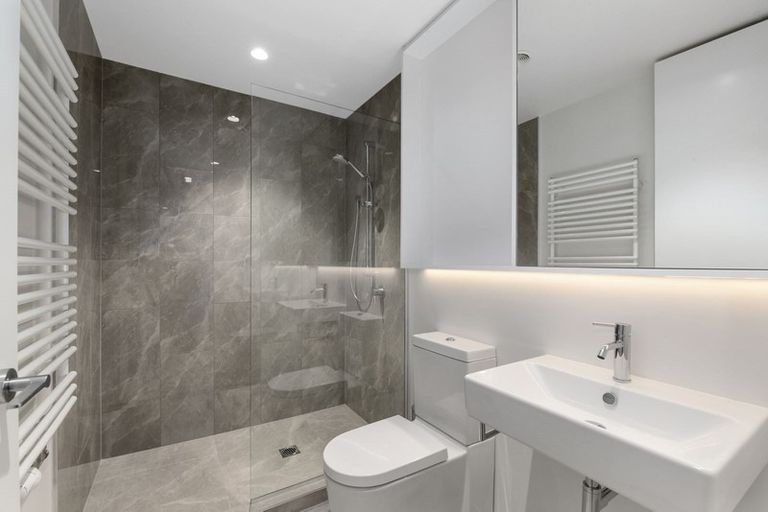 Photo of property in 5 Mary Dobson Way, Island Bay, Wellington, 6023