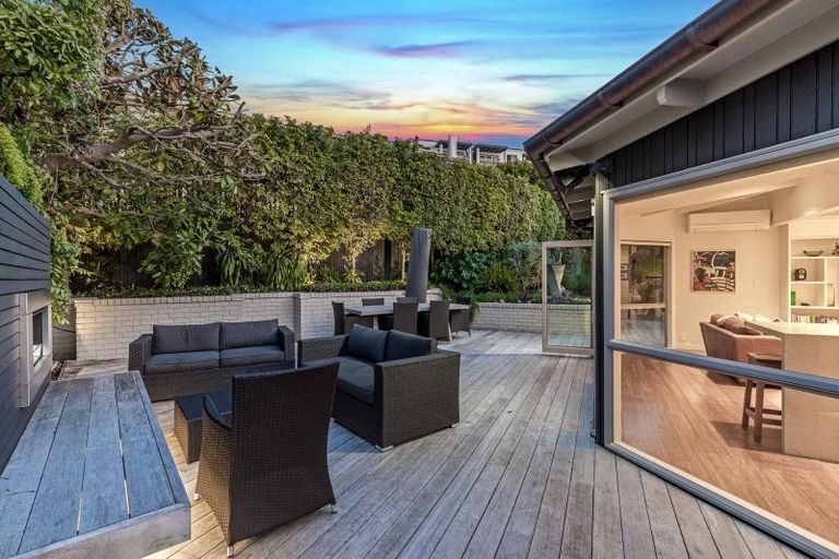 Photo of property in 45 Manurere Avenue, Takapuna, Auckland, 0622