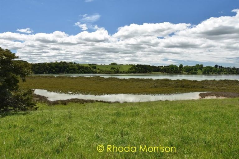 Photo of property in 47 Matahehe Lane, Tinopai, 0593