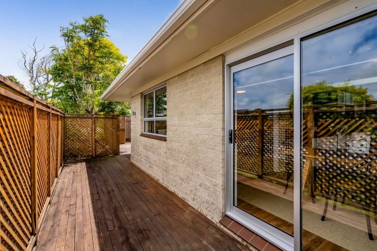 Photo of property in 147 Govett Avenue, Frankleigh Park, New Plymouth, 4310