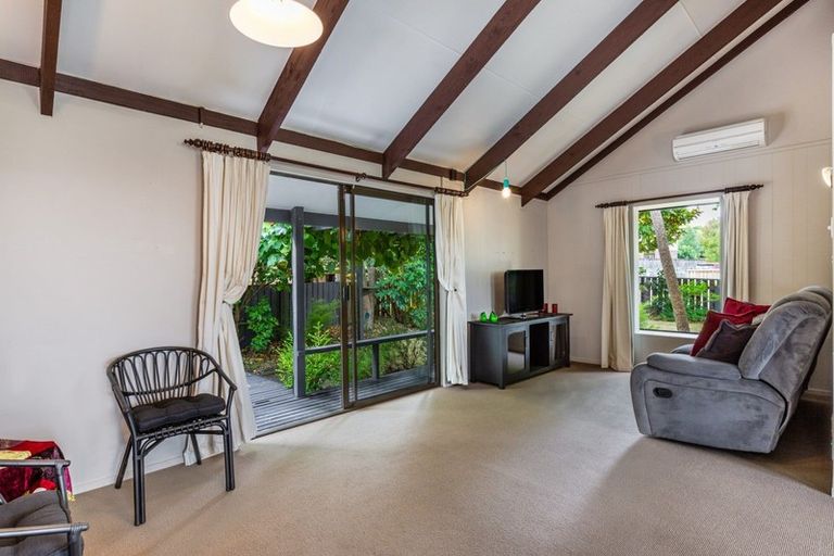 Photo of property in 17 Holland Grove, Richmond Heights, Taupo, 3330