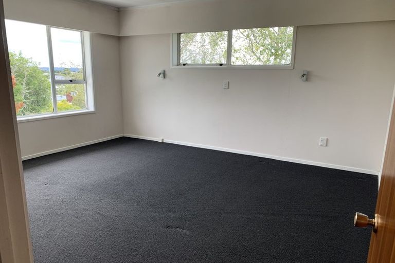 Photo of property in 4206 Great North Road, Glendene, Auckland, 0602