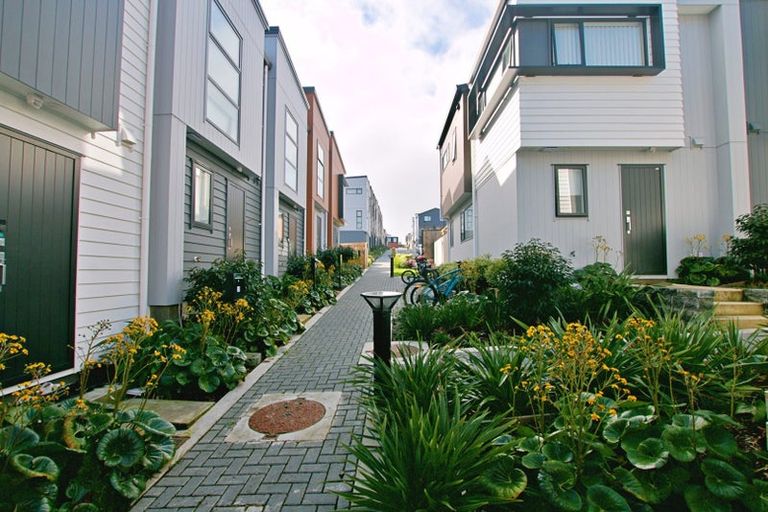 Photo of property in 52 Raupeti Lane, Henderson, Auckland, 0612