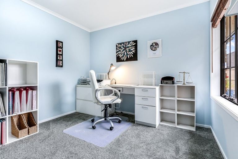 Photo of property in 10 Wakefield Place, Rototuna North, Hamilton, 3210