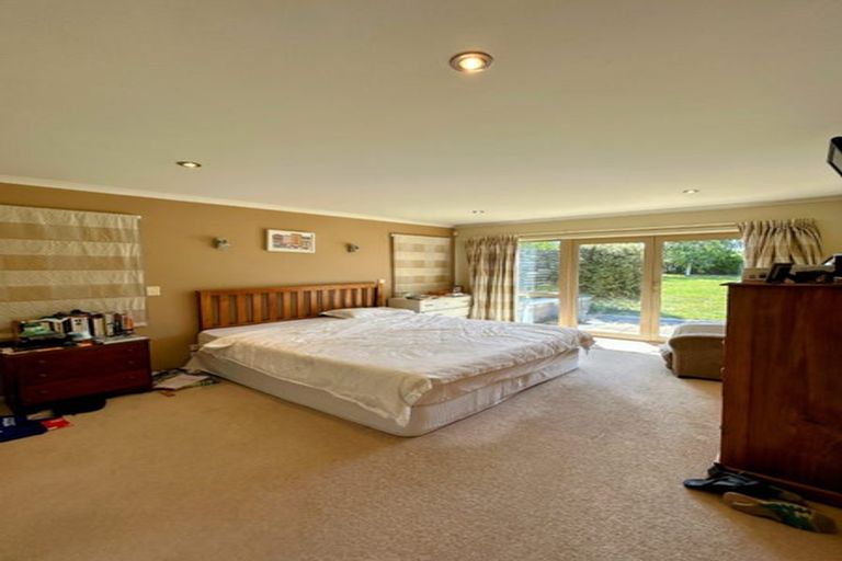 Photo of property in 16 Roots Street West, Feilding, 4702