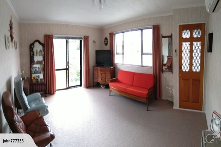 Photo of property in 3a Tui Mill Grove, Feilding, 4702