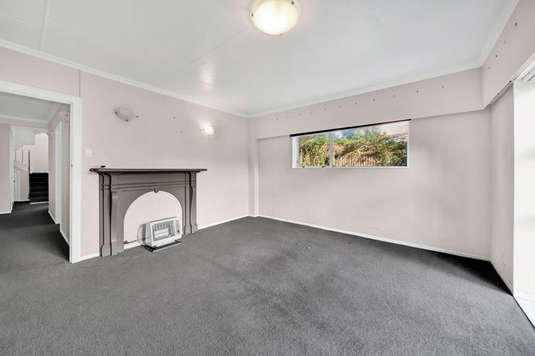 Photo of property in 3 Dives Avenue, Hawera, 4610