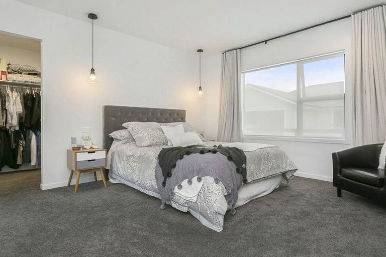 Photo of property in 5 Alan Livingston Drive, Cambridge, 3434