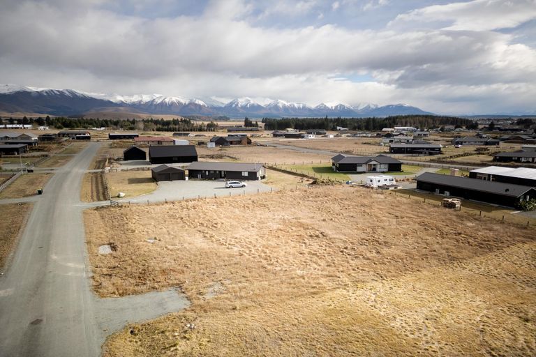 Photo of property in 4 Avlis Place, Twizel, 7901