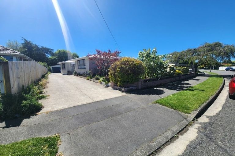 Photo of property in 20 Gladson Avenue, Sockburn, Christchurch, 8042