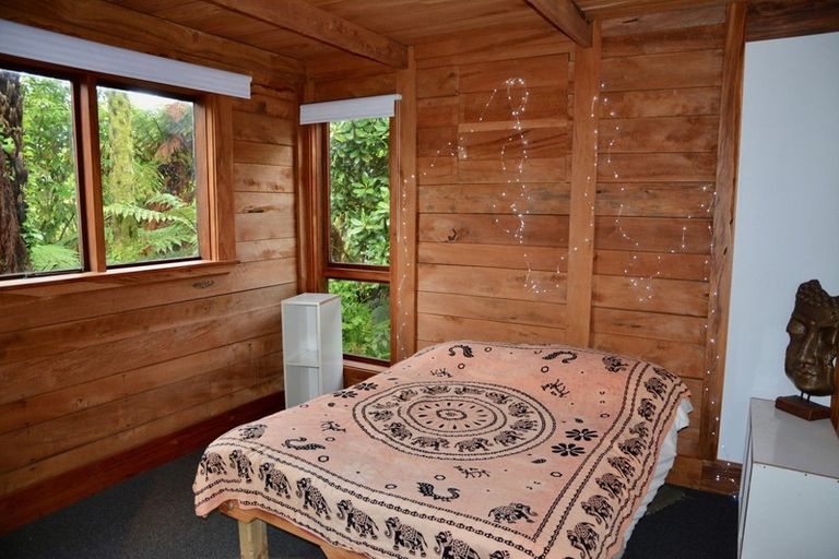 Photo of property in 240 Arapito Road, Karamea, 7893