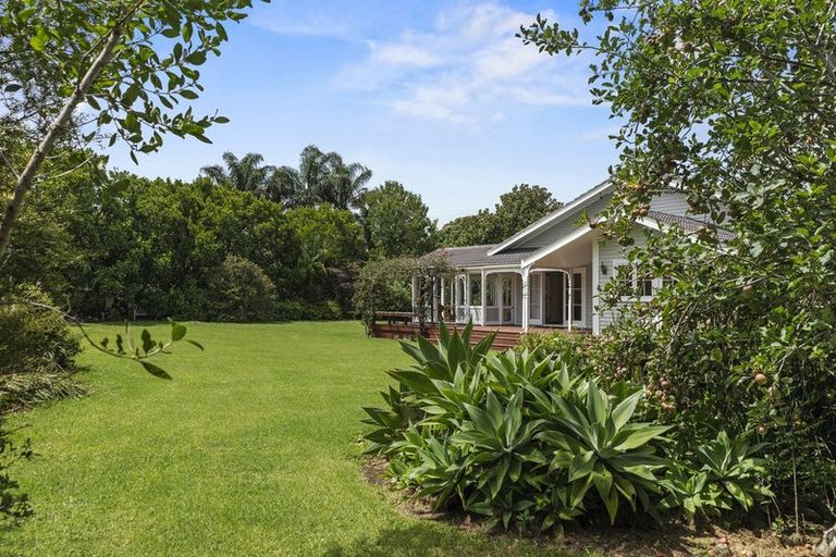 Photo of property in 15 Karaka Drive, Kerikeri, 0230