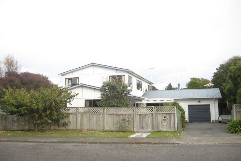 Photo of property in 6 Rainbow Court, Raumati South, Paraparaumu, 5032