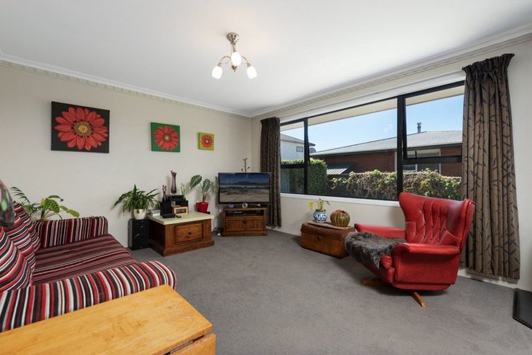 Photo of property in 25 Whitaker Street, Otumoetai, Tauranga, 3110