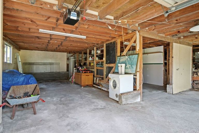 Photo of property in 15 Sispara Place, Beach Haven, Auckland, 0626