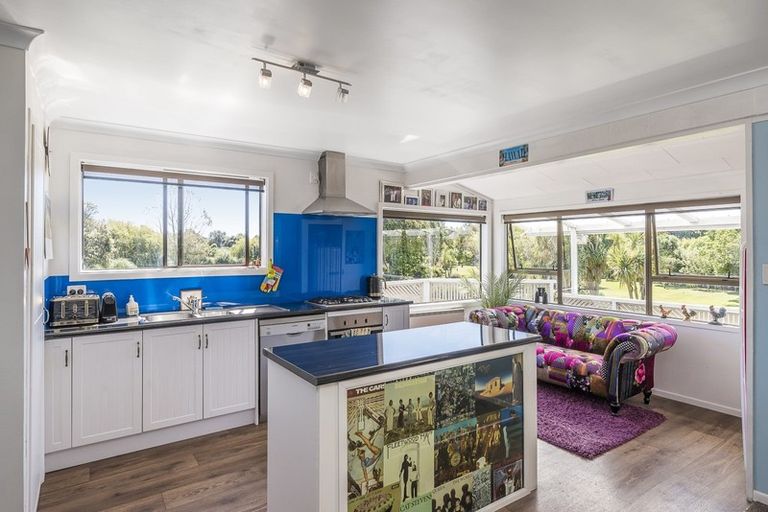 Photo of property in 60 Ratanui Road, Paraparaumu, 5032